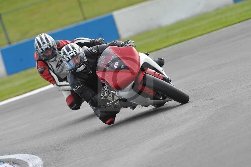 Motorcycle action photographs;donington;donington park leicestershire;donington photographs;event digital images;eventdigitalimages;no limits trackday;peter wileman photography;trackday;trackday digital images;trackday photos