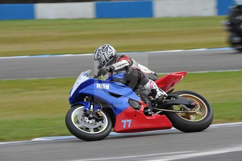 Motorcycle action photographs;donington;donington park leicestershire;donington photographs;event digital images;eventdigitalimages;no limits trackday;peter wileman photography;trackday;trackday digital images;trackday photos