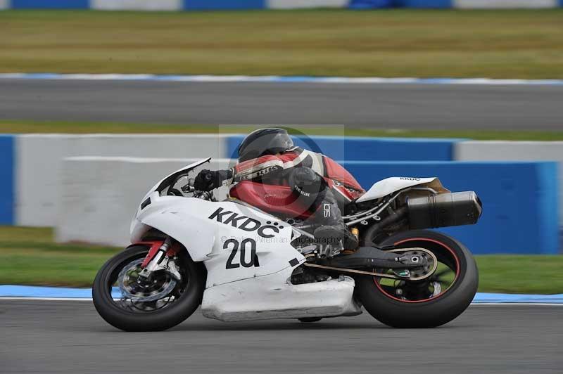 Motorcycle action photographs;donington;donington park leicestershire;donington photographs;event digital images;eventdigitalimages;no limits trackday;peter wileman photography;trackday;trackday digital images;trackday photos