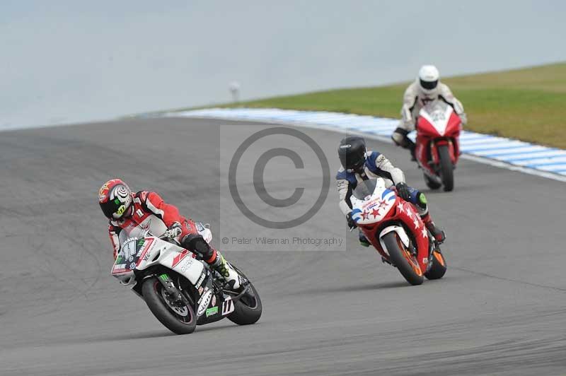 Motorcycle action photographs;donington;donington park leicestershire;donington photographs;event digital images;eventdigitalimages;no limits trackday;peter wileman photography;trackday;trackday digital images;trackday photos