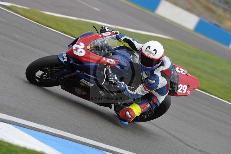 Motorcycle action photographs;donington;donington park leicestershire;donington photographs;event digital images;eventdigitalimages;no limits trackday;peter wileman photography;trackday;trackday digital images;trackday photos