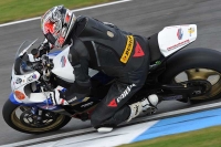 Motorcycle-action-photographs;donington;donington-park-leicestershire;donington-photographs;event-digital-images;eventdigitalimages;no-limits-trackday;peter-wileman-photography;trackday;trackday-digital-images;trackday-photos