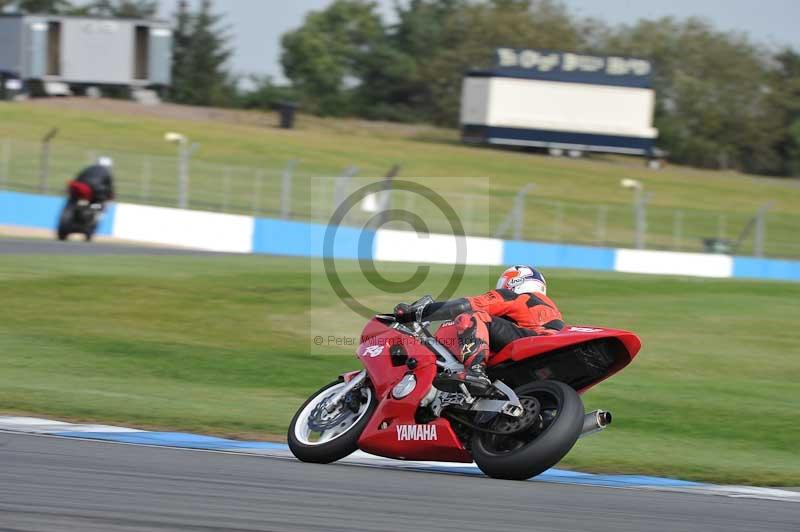 Motorcycle action photographs;donington;donington park leicestershire;donington photographs;event digital images;eventdigitalimages;no limits trackday;peter wileman photography;trackday;trackday digital images;trackday photos