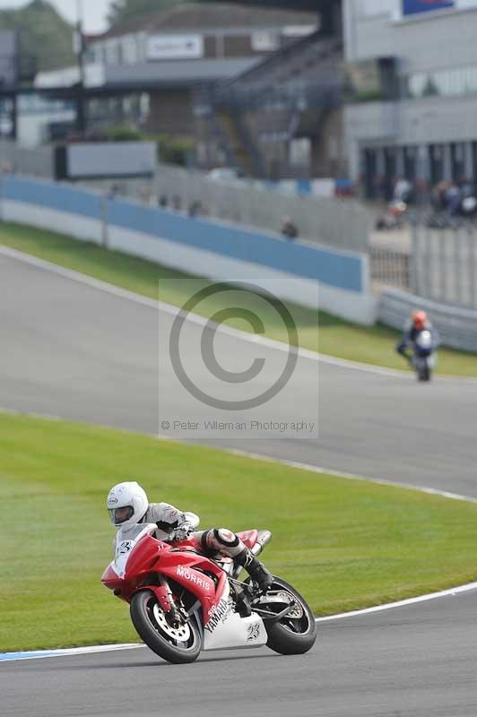 Motorcycle action photographs;donington;donington park leicestershire;donington photographs;event digital images;eventdigitalimages;no limits trackday;peter wileman photography;trackday;trackday digital images;trackday photos