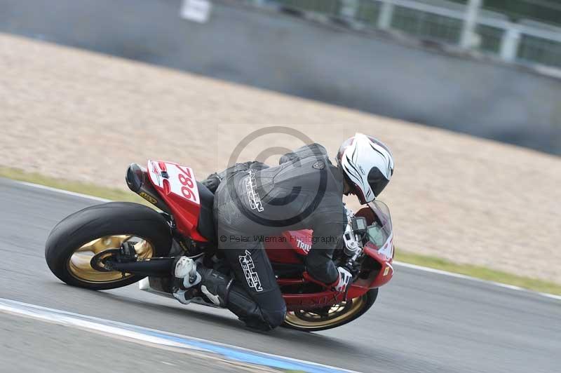 Motorcycle action photographs;donington;donington park leicestershire;donington photographs;event digital images;eventdigitalimages;no limits trackday;peter wileman photography;trackday;trackday digital images;trackday photos
