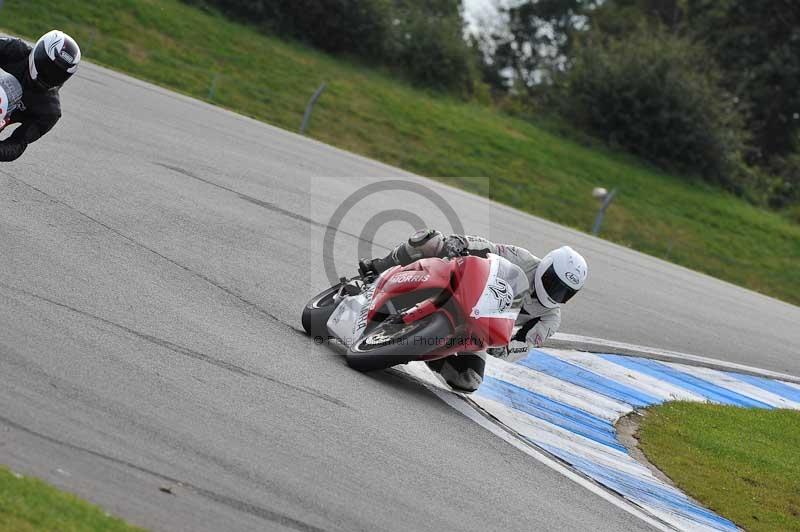 Motorcycle action photographs;donington;donington park leicestershire;donington photographs;event digital images;eventdigitalimages;no limits trackday;peter wileman photography;trackday;trackday digital images;trackday photos