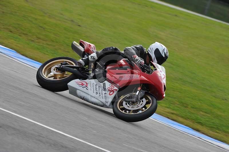 Motorcycle action photographs;donington;donington park leicestershire;donington photographs;event digital images;eventdigitalimages;no limits trackday;peter wileman photography;trackday;trackday digital images;trackday photos