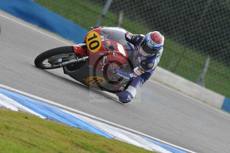 Motorcycle action photographs;donington;donington park leicestershire;donington photographs;event digital images;eventdigitalimages;no limits trackday;peter wileman photography;trackday;trackday digital images;trackday photos