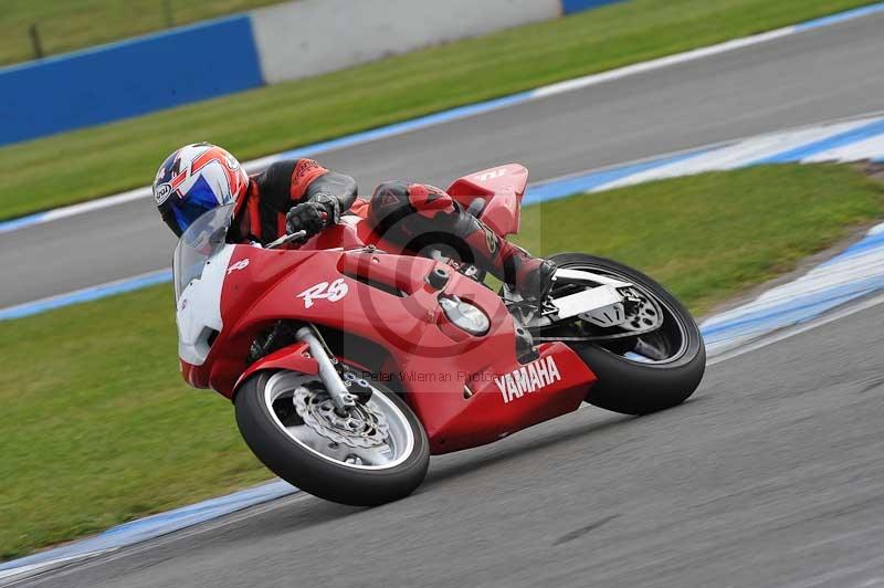 Motorcycle action photographs;donington;donington park leicestershire;donington photographs;event digital images;eventdigitalimages;no limits trackday;peter wileman photography;trackday;trackday digital images;trackday photos