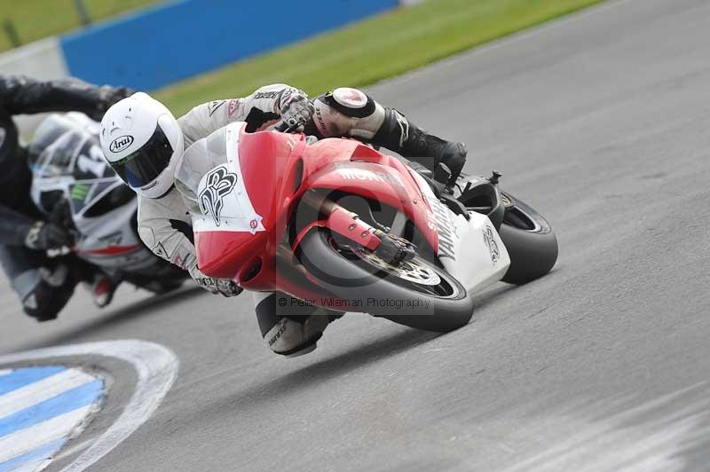 Motorcycle action photographs;donington;donington park leicestershire;donington photographs;event digital images;eventdigitalimages;no limits trackday;peter wileman photography;trackday;trackday digital images;trackday photos