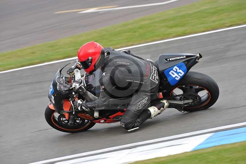 Motorcycle action photographs;donington;donington park leicestershire;donington photographs;event digital images;eventdigitalimages;no limits trackday;peter wileman photography;trackday;trackday digital images;trackday photos