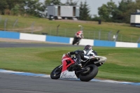 Motorcycle-action-photographs;donington;donington-park-leicestershire;donington-photographs;event-digital-images;eventdigitalimages;no-limits-trackday;peter-wileman-photography;trackday;trackday-digital-images;trackday-photos