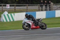 Motorcycle-action-photographs;donington;donington-park-leicestershire;donington-photographs;event-digital-images;eventdigitalimages;no-limits-trackday;peter-wileman-photography;trackday;trackday-digital-images;trackday-photos