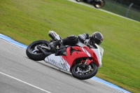 Motorcycle-action-photographs;donington;donington-park-leicestershire;donington-photographs;event-digital-images;eventdigitalimages;no-limits-trackday;peter-wileman-photography;trackday;trackday-digital-images;trackday-photos