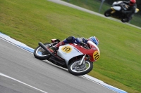 Motorcycle-action-photographs;donington;donington-park-leicestershire;donington-photographs;event-digital-images;eventdigitalimages;no-limits-trackday;peter-wileman-photography;trackday;trackday-digital-images;trackday-photos