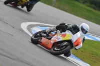 Motorcycle-action-photographs;donington;donington-park-leicestershire;donington-photographs;event-digital-images;eventdigitalimages;no-limits-trackday;peter-wileman-photography;trackday;trackday-digital-images;trackday-photos
