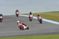 Motorcycle-action-photographs;donington;donington-park-leicestershire;donington-photographs;event-digital-images;eventdigitalimages;no-limits-trackday;peter-wileman-photography;trackday;trackday-digital-images;trackday-photos