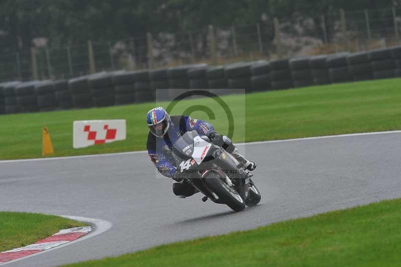 Motorcycle action photographs;Trackday digital images;cadwell;cadwell park photographs;event digital images;eventdigitalimages;motor racing louth lincolnshire;no limits trackdays;peter wileman photography;trackday;trackday photos
