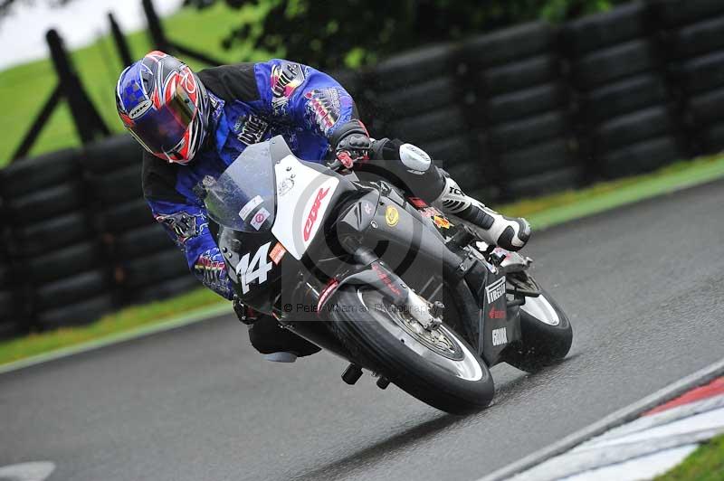 Motorcycle action photographs;Trackday digital images;cadwell;cadwell park photographs;event digital images;eventdigitalimages;motor racing louth lincolnshire;no limits trackdays;peter wileman photography;trackday;trackday photos