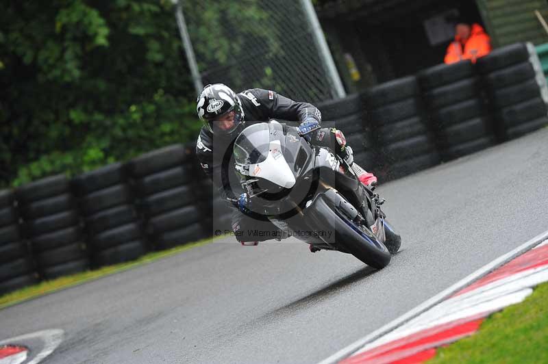 Motorcycle action photographs;Trackday digital images;cadwell;cadwell park photographs;event digital images;eventdigitalimages;motor racing louth lincolnshire;no limits trackdays;peter wileman photography;trackday;trackday photos