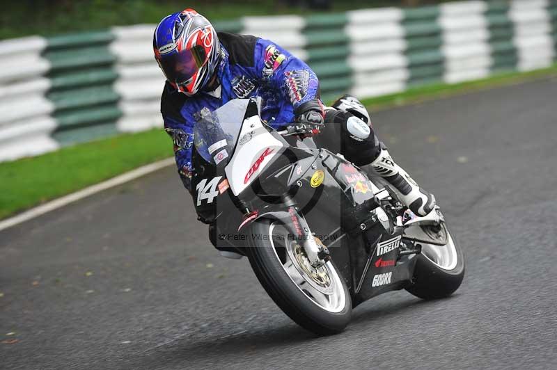 Motorcycle action photographs;Trackday digital images;cadwell;cadwell park photographs;event digital images;eventdigitalimages;motor racing louth lincolnshire;no limits trackdays;peter wileman photography;trackday;trackday photos