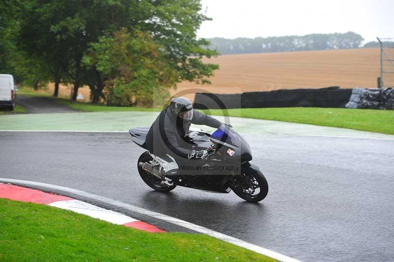 Motorcycle action photographs;Trackday digital images;cadwell;cadwell park photographs;event digital images;eventdigitalimages;motor racing louth lincolnshire;no limits trackdays;peter wileman photography;trackday;trackday photos