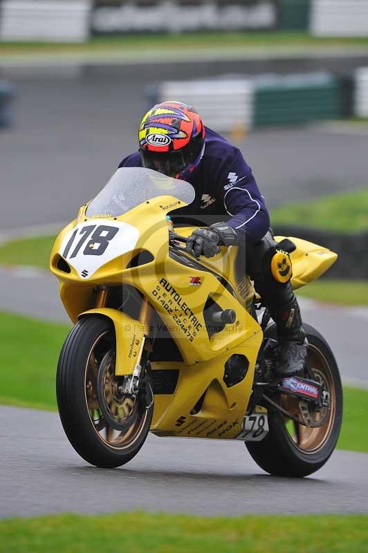 Motorcycle action photographs;Trackday digital images;cadwell;cadwell park photographs;event digital images;eventdigitalimages;motor racing louth lincolnshire;no limits trackdays;peter wileman photography;trackday;trackday photos