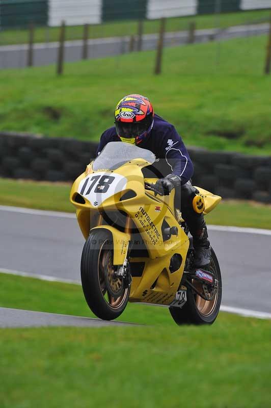 Motorcycle action photographs;Trackday digital images;cadwell;cadwell park photographs;event digital images;eventdigitalimages;motor racing louth lincolnshire;no limits trackdays;peter wileman photography;trackday;trackday photos