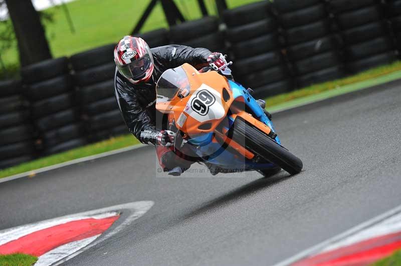 Motorcycle action photographs;Trackday digital images;cadwell;cadwell park photographs;event digital images;eventdigitalimages;motor racing louth lincolnshire;no limits trackdays;peter wileman photography;trackday;trackday photos