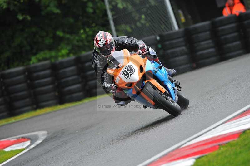 Motorcycle action photographs;Trackday digital images;cadwell;cadwell park photographs;event digital images;eventdigitalimages;motor racing louth lincolnshire;no limits trackdays;peter wileman photography;trackday;trackday photos