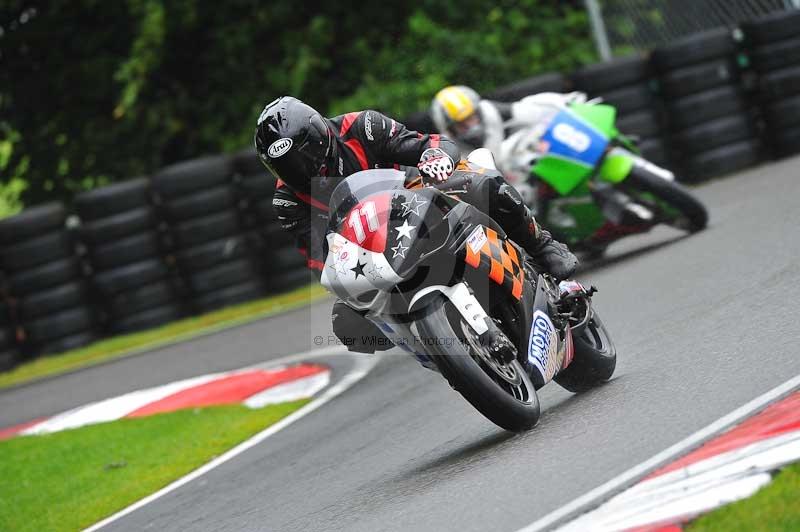 Motorcycle action photographs;Trackday digital images;cadwell;cadwell park photographs;event digital images;eventdigitalimages;motor racing louth lincolnshire;no limits trackdays;peter wileman photography;trackday;trackday photos