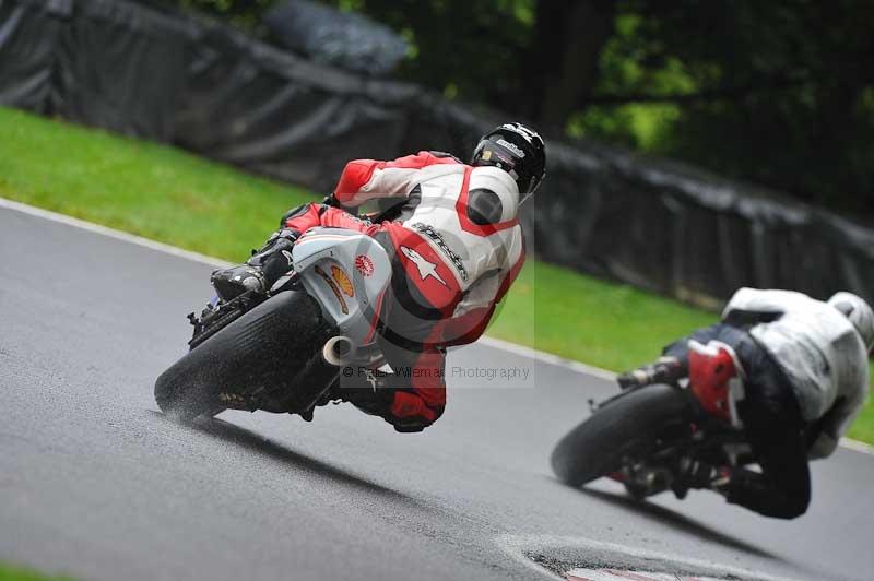 Motorcycle action photographs;Trackday digital images;cadwell;cadwell park photographs;event digital images;eventdigitalimages;motor racing louth lincolnshire;no limits trackdays;peter wileman photography;trackday;trackday photos