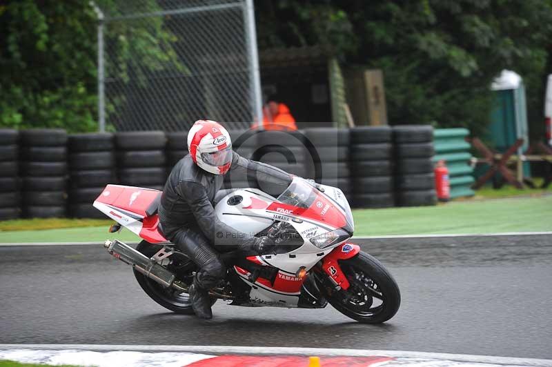 Motorcycle action photographs;Trackday digital images;cadwell;cadwell park photographs;event digital images;eventdigitalimages;motor racing louth lincolnshire;no limits trackdays;peter wileman photography;trackday;trackday photos
