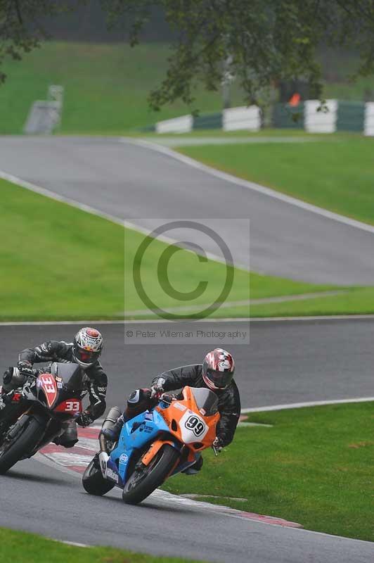 Motorcycle action photographs;Trackday digital images;cadwell;cadwell park photographs;event digital images;eventdigitalimages;motor racing louth lincolnshire;no limits trackdays;peter wileman photography;trackday;trackday photos