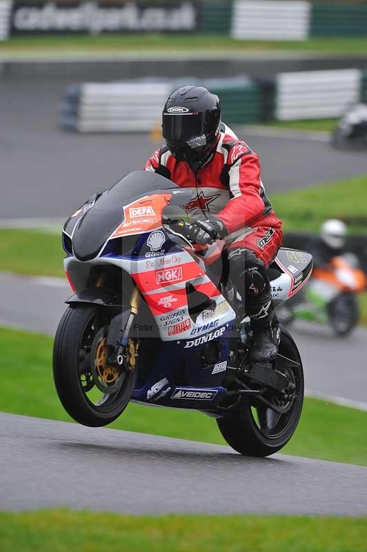 Motorcycle action photographs;Trackday digital images;cadwell;cadwell park photographs;event digital images;eventdigitalimages;motor racing louth lincolnshire;no limits trackdays;peter wileman photography;trackday;trackday photos