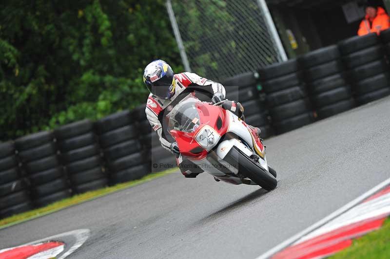 Motorcycle action photographs;Trackday digital images;cadwell;cadwell park photographs;event digital images;eventdigitalimages;motor racing louth lincolnshire;no limits trackdays;peter wileman photography;trackday;trackday photos