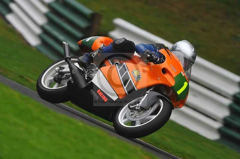 Motorcycle action photographs;Trackday digital images;cadwell;cadwell park photographs;event digital images;eventdigitalimages;motor racing louth lincolnshire;no limits trackdays;peter wileman photography;trackday;trackday photos
