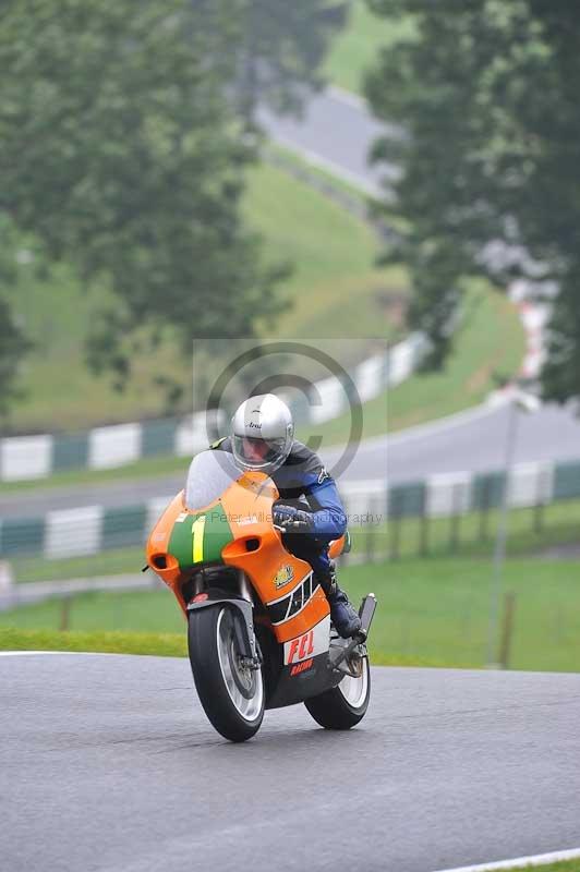 Motorcycle action photographs;Trackday digital images;cadwell;cadwell park photographs;event digital images;eventdigitalimages;motor racing louth lincolnshire;no limits trackdays;peter wileman photography;trackday;trackday photos