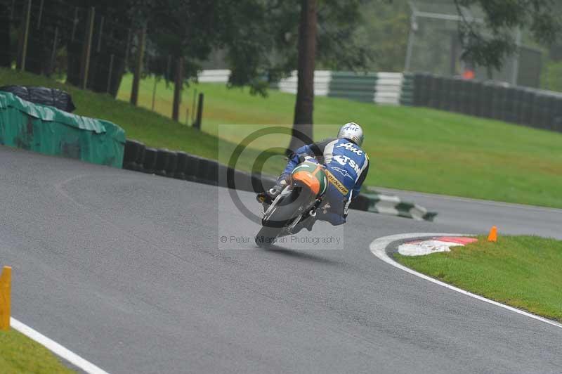 Motorcycle action photographs;Trackday digital images;cadwell;cadwell park photographs;event digital images;eventdigitalimages;motor racing louth lincolnshire;no limits trackdays;peter wileman photography;trackday;trackday photos