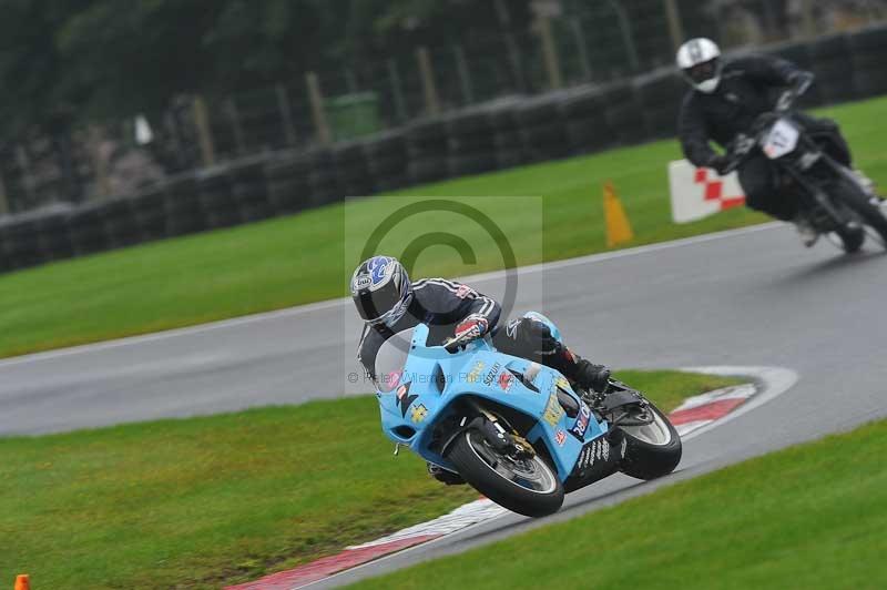 Motorcycle action photographs;Trackday digital images;cadwell;cadwell park photographs;event digital images;eventdigitalimages;motor racing louth lincolnshire;no limits trackdays;peter wileman photography;trackday;trackday photos