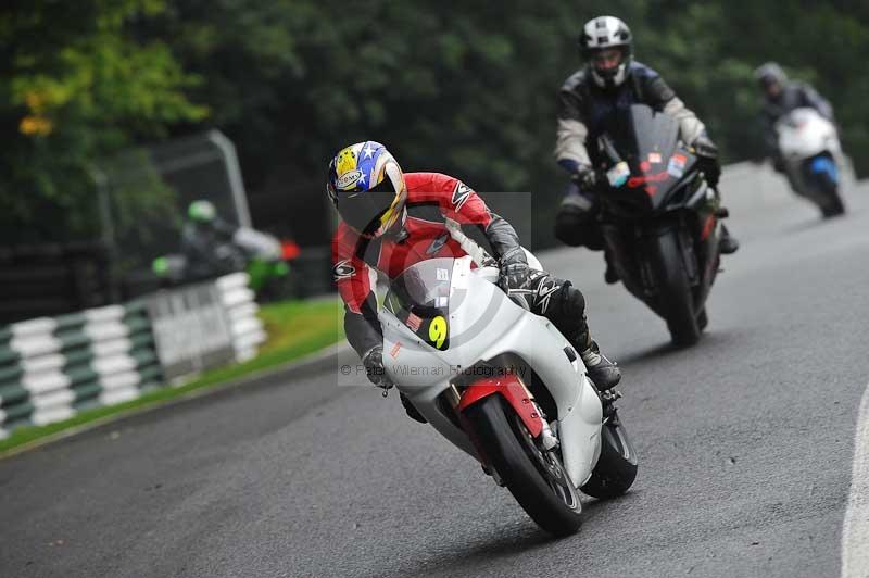 Motorcycle action photographs;Trackday digital images;cadwell;cadwell park photographs;event digital images;eventdigitalimages;motor racing louth lincolnshire;no limits trackdays;peter wileman photography;trackday;trackday photos