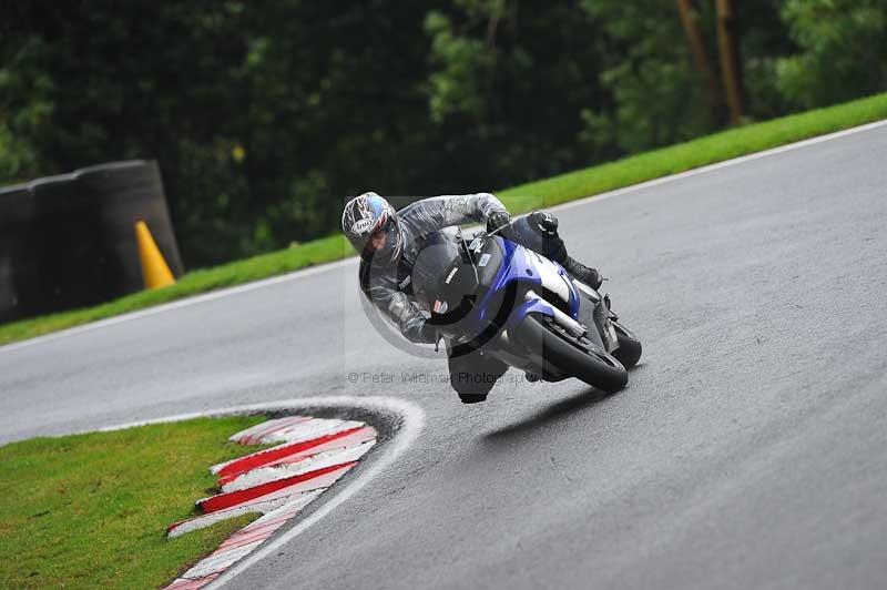 Motorcycle action photographs;Trackday digital images;cadwell;cadwell park photographs;event digital images;eventdigitalimages;motor racing louth lincolnshire;no limits trackdays;peter wileman photography;trackday;trackday photos