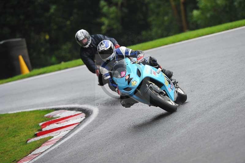 Motorcycle action photographs;Trackday digital images;cadwell;cadwell park photographs;event digital images;eventdigitalimages;motor racing louth lincolnshire;no limits trackdays;peter wileman photography;trackday;trackday photos