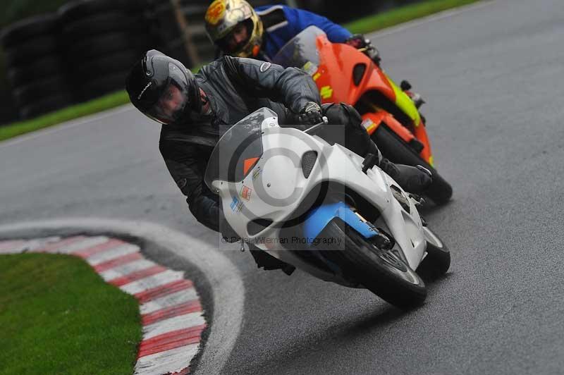 Motorcycle action photographs;Trackday digital images;cadwell;cadwell park photographs;event digital images;eventdigitalimages;motor racing louth lincolnshire;no limits trackdays;peter wileman photography;trackday;trackday photos