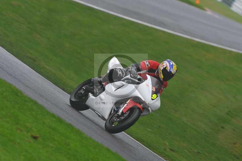 Motorcycle action photographs;Trackday digital images;cadwell;cadwell park photographs;event digital images;eventdigitalimages;motor racing louth lincolnshire;no limits trackdays;peter wileman photography;trackday;trackday photos