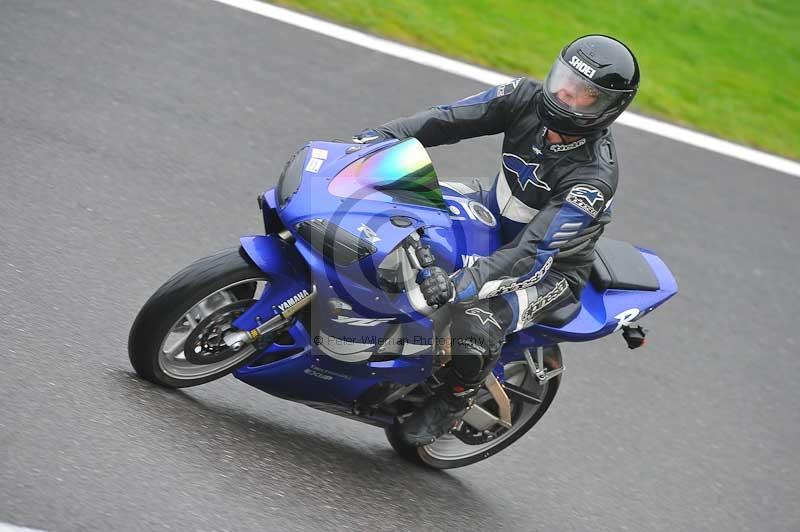 Motorcycle action photographs;Trackday digital images;cadwell;cadwell park photographs;event digital images;eventdigitalimages;motor racing louth lincolnshire;no limits trackdays;peter wileman photography;trackday;trackday photos