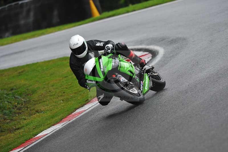 Motorcycle action photographs;Trackday digital images;cadwell;cadwell park photographs;event digital images;eventdigitalimages;motor racing louth lincolnshire;no limits trackdays;peter wileman photography;trackday;trackday photos