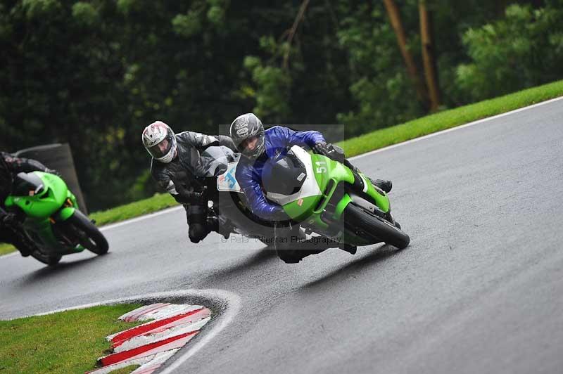 Motorcycle action photographs;Trackday digital images;cadwell;cadwell park photographs;event digital images;eventdigitalimages;motor racing louth lincolnshire;no limits trackdays;peter wileman photography;trackday;trackday photos