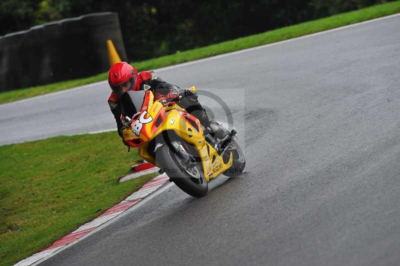 Motorcycle action photographs;Trackday digital images;cadwell;cadwell park photographs;event digital images;eventdigitalimages;motor racing louth lincolnshire;no limits trackdays;peter wileman photography;trackday;trackday photos