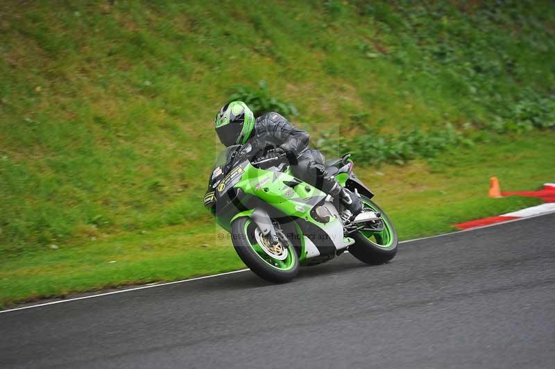 Motorcycle action photographs;Trackday digital images;cadwell;cadwell park photographs;event digital images;eventdigitalimages;motor racing louth lincolnshire;no limits trackdays;peter wileman photography;trackday;trackday photos